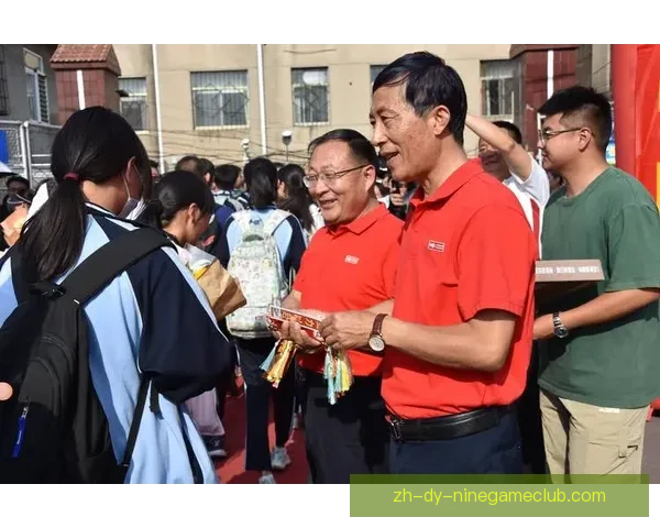 少年不惧岁月长心怀山海逐梦而行泽光所向皆为远方未来新征程荣耀